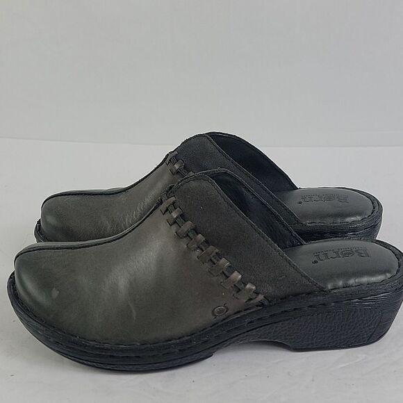 Born Avoca Gray Leather Slip On Women's Clogs. - Picture 7 of 12